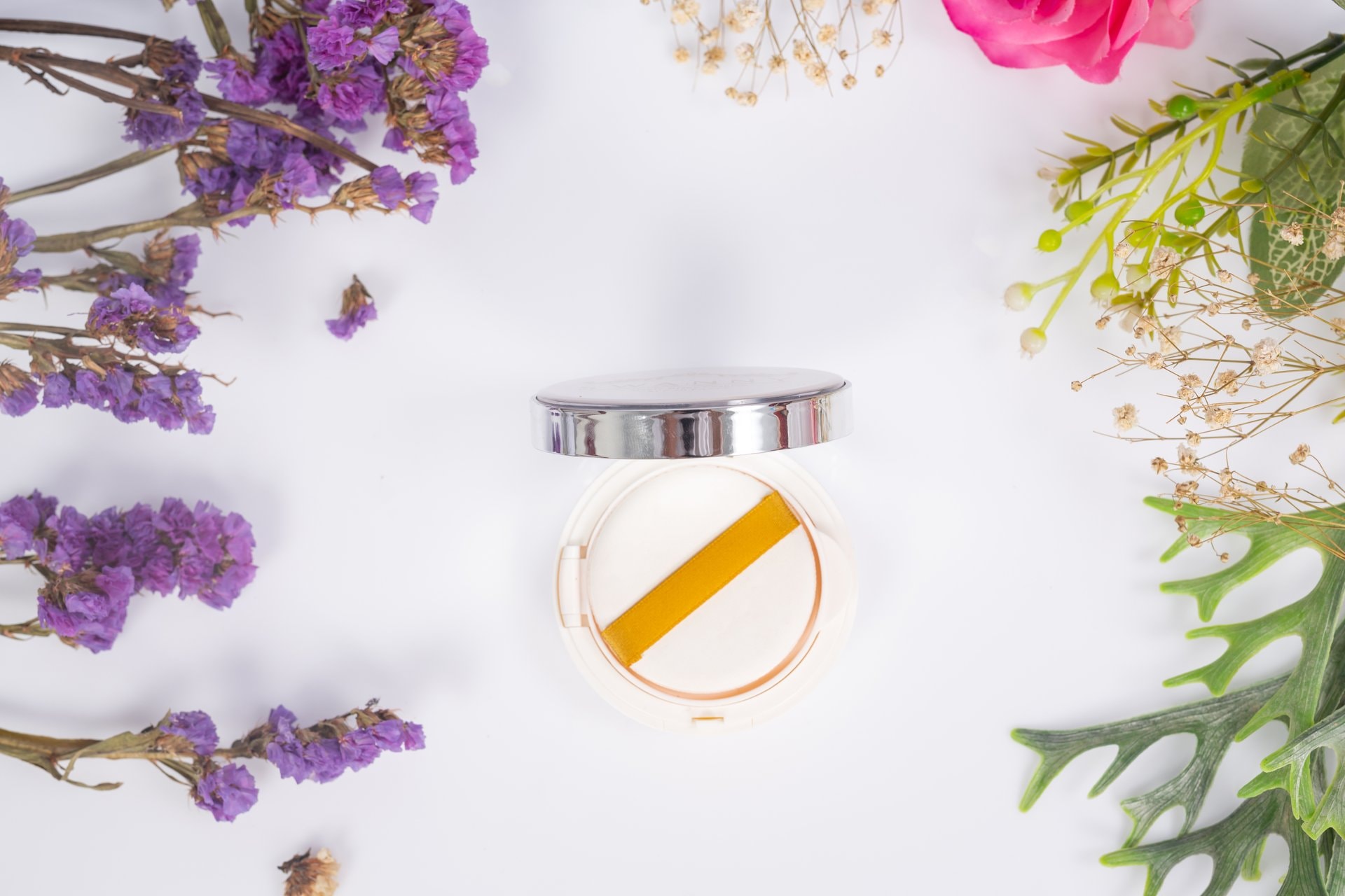 Bakuchiol: prirodna alternativa retinolu?