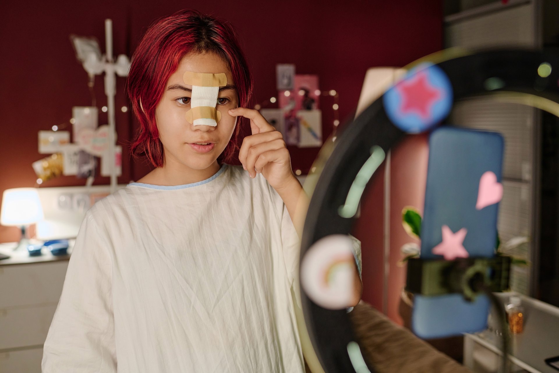 TikTok beauty: koji viralni trendovi zaista funkcionišu?